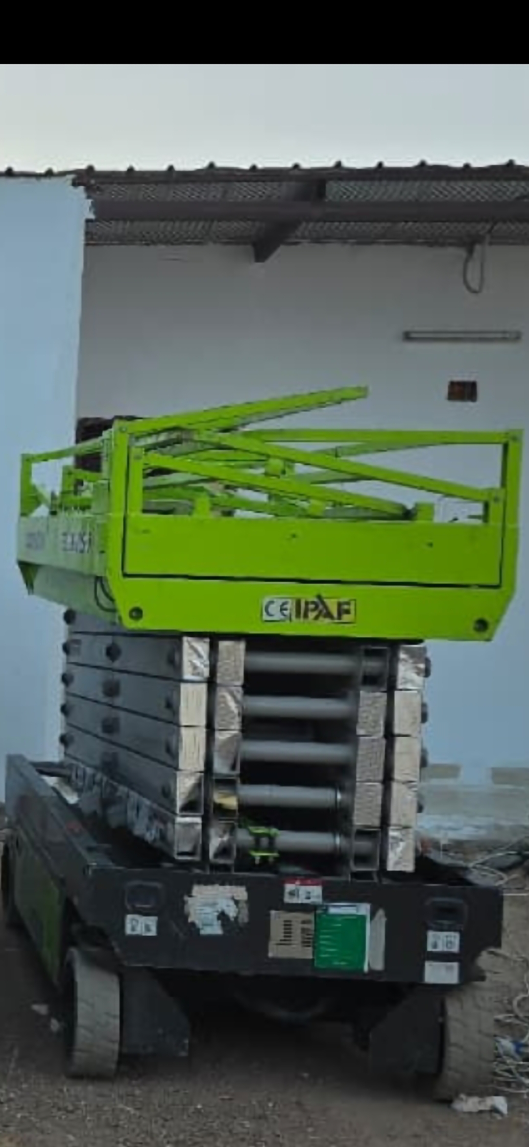 سيزر لفت 14متر ـCaesar lift 14 meters 